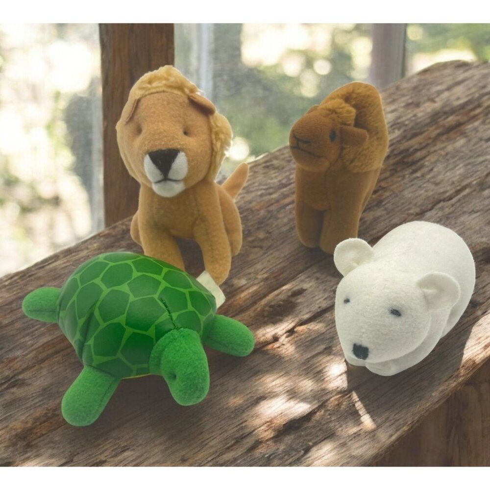 National Wildlife McDonalds Happy Meal Toys Polar Bear Lion Camel Turtle 1990s